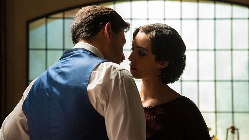 Avance semanal de 'La Promesa' del 20 al 24 de abril: Manuel y Julieta, a punto de besarse