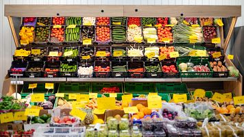 os espa�oles prefieren los productos frescos, van m�s al s�per pero compran menos en cada visita para ahorrar