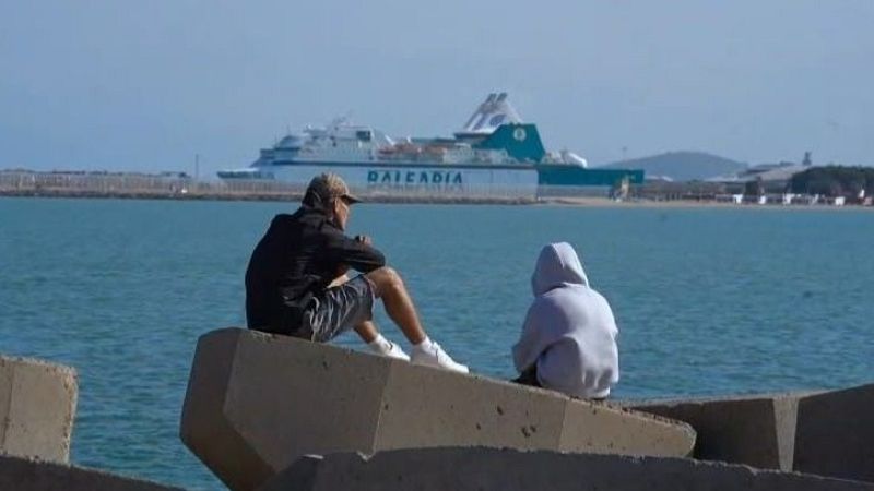 Del 'risky' a los centros de menores... el proceso migratorio narrado en un rap
