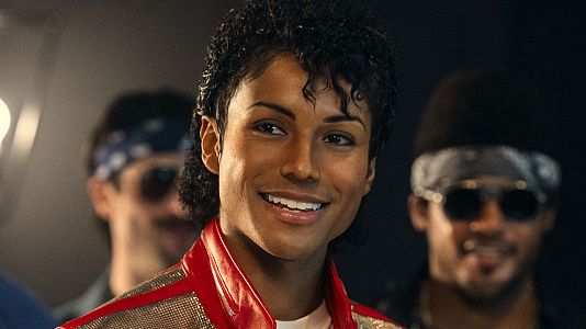 'Michael', glorificaci�n blindada del talento y el alma de Michael Jackson