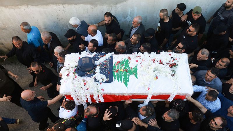 Un ataque israelí contra el sur del Líbano mata a una periodista y hiere a una segunda reportera