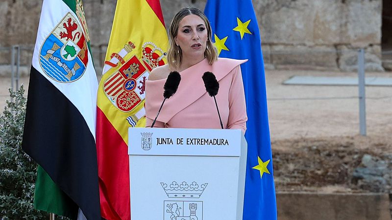 María Guardiola toma posesión como presidenta de la Junta de Extremadura con un acto en el anfiteatro romano de Mérida
