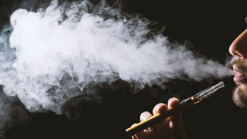 Científicos concluyen que los cigarrillos electrónicos pueden ser peores que la nicotina