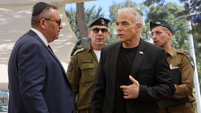 Opositores israel�es de izquierda y derecha celebran la alianza para desbancar a Netanyahu