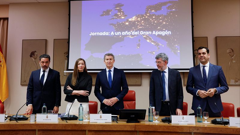 Feijóo reprocha al Gobierno la falta de explicaciones un año tras el apagón: "No se han asumido responsabilidades"