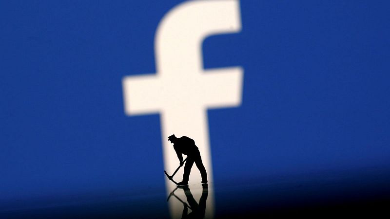 Tres usuarios de la mensajería de Facebook demandan en California a la red social por violar su privacidad