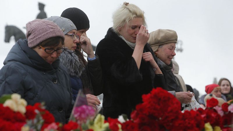 Rusia guarda un día de luto en recuerdo de las víctimas del incendio en Siberia