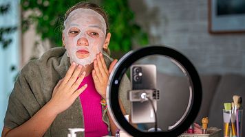 Las rutinas faciales a edades muy tempranas pueden acarrear problemas en la piel