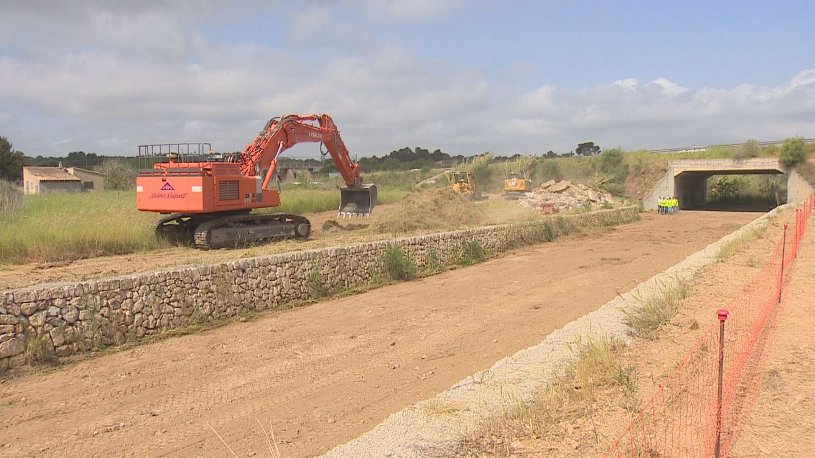 Comencen les obres al torrent de Sant Llorenç set anys i mig després de la torrentada