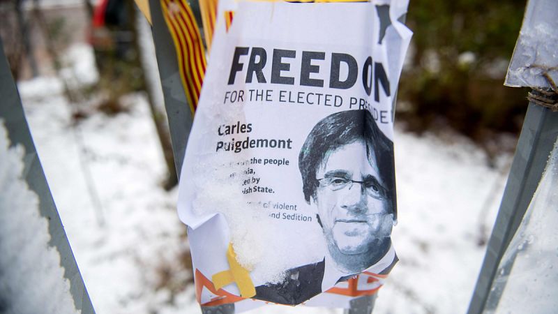 Los abogados alemanes de Puigdemont piden al Gobierno de Merkel que evite su extradición a España
