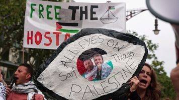 Comienza el juicio en Israel por los dos activistas de la "Flotilla a Gaza" apresados en aguas cercanas a Grecia.