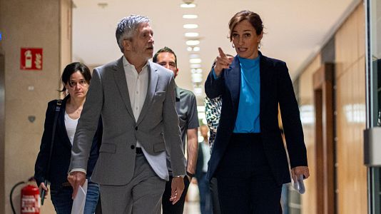 La ministra de Sanidad, M�nica Garc�a, y el ministro de Interior, Fernando Grande-Marlaska, durante una rueda de prensa, en la sede del Ministerio de Sanidad.
