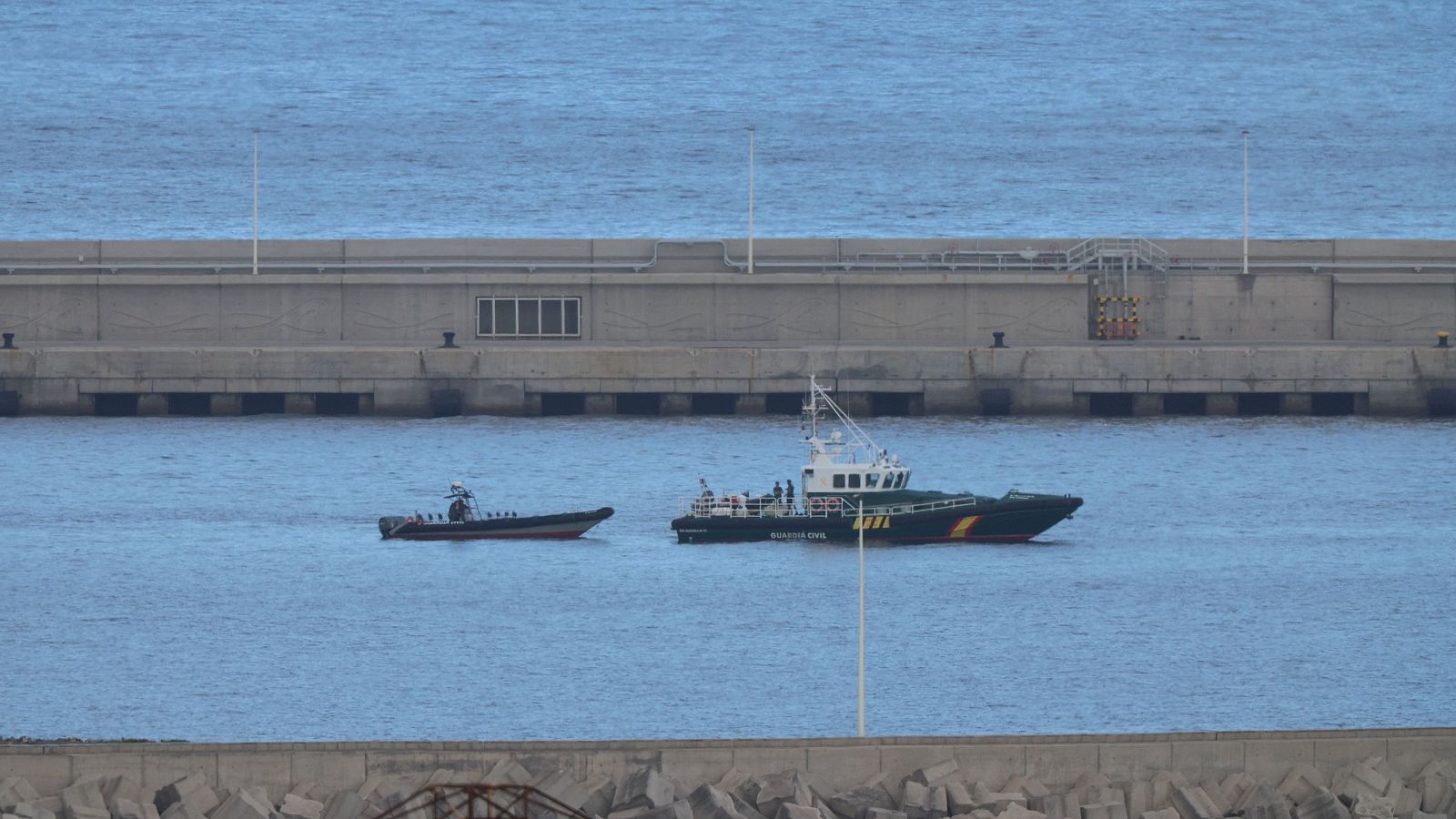 Tenerife se prepara para la llegada del crucero MV Hondius - Telediario Fin de Semana | Ver