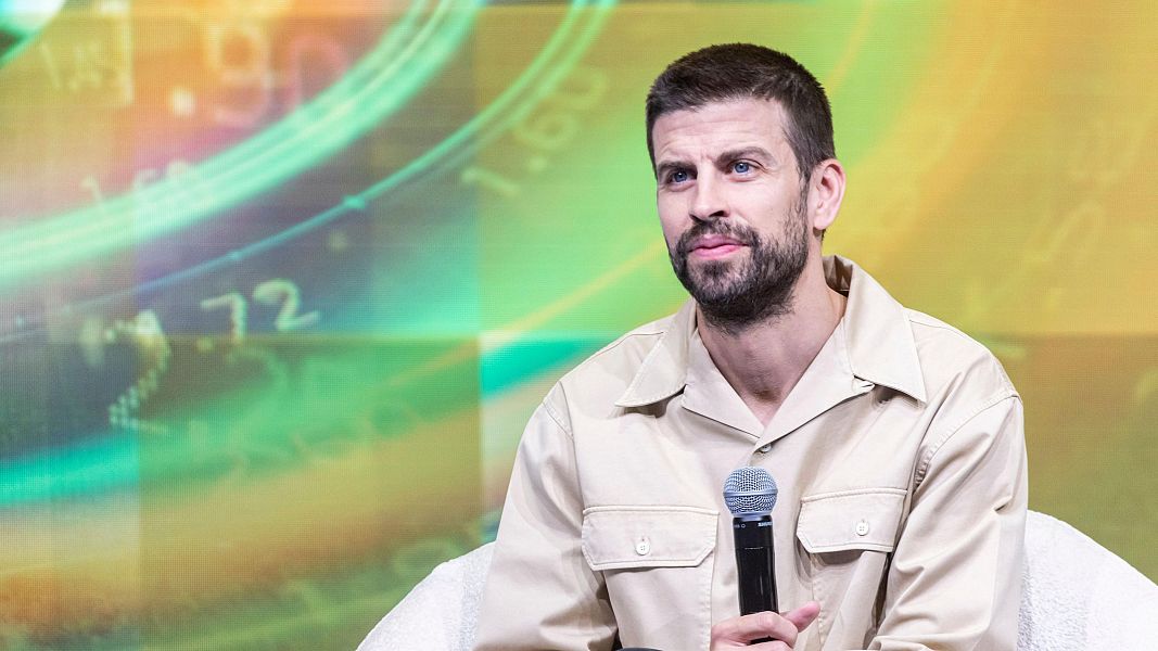 La CNMV sanciona a Gerard Piqu� y Jos� El�as con 300.000 euros por informaci�n privilegiada