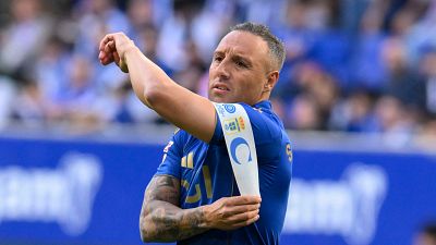 El Real Oviedo se convierte en el primer equipo en descender a Segunda Divisi�n