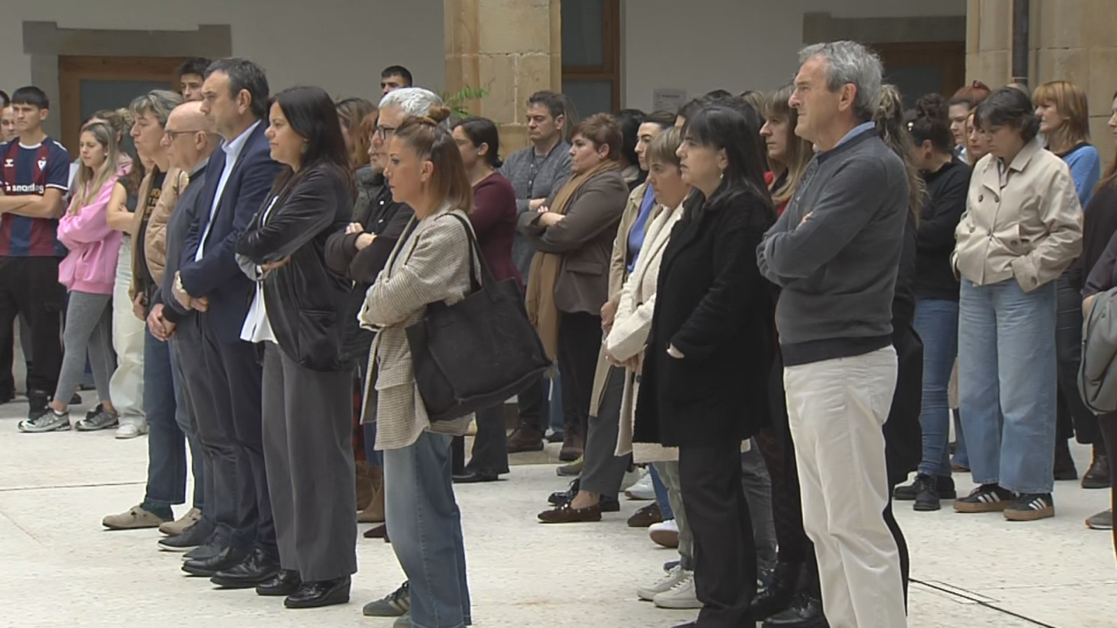 Detenido un chico de 22 años por agredir sexualmente a una alumna de Mondragon Unibertsitatea en una residencia de estudiantes | RTVE Play - Ver ahora