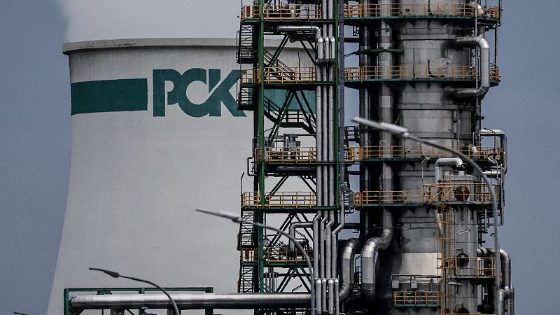 La Agencia Internacional de la Energía avisa de caídas del consumo de petróleo y altibajos en precios antes de verano