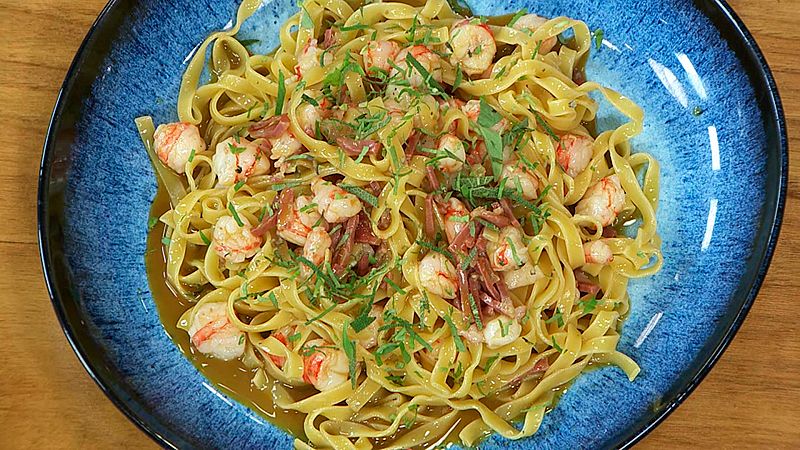 Tallarines 'gambonara'