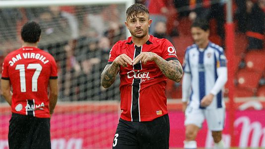 Atasco por la salvaci�n a falta de dos jornadas para el final de Liga