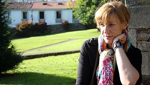 Bego�a Caama�o, a escritora que quer�a cambiar o mundo