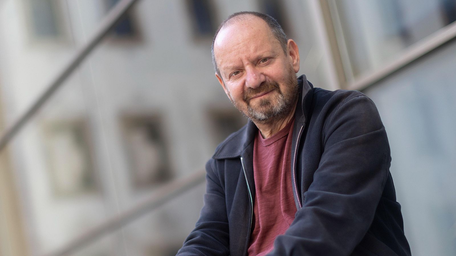 El académico Philippe Sands alerta de la erosión del derecho internacional: “Vamos hacia el desastre” | Ver