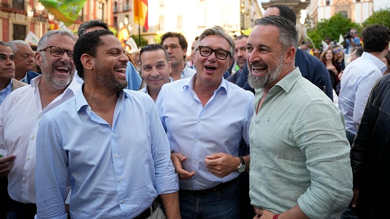 Vox no aclara si pedirá entrar en el gobierno de  Andalucía, pero avanza que "condicionará" al PP