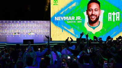 Neymar regresa a la lista de Brasil dos a�os y medio despu�s y estar� en el Mundial