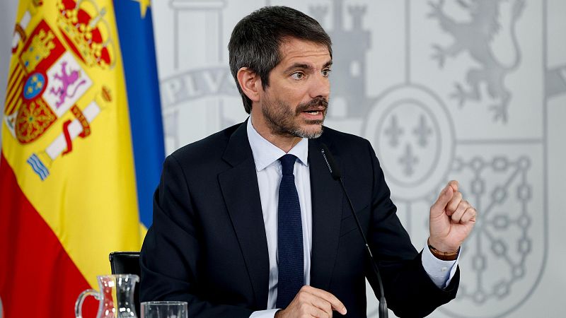 Urtasun: "El nuevo Bono Cultural Joven no s�lo servir� para acceder a la cultura, sino tambi�n para hacerla"