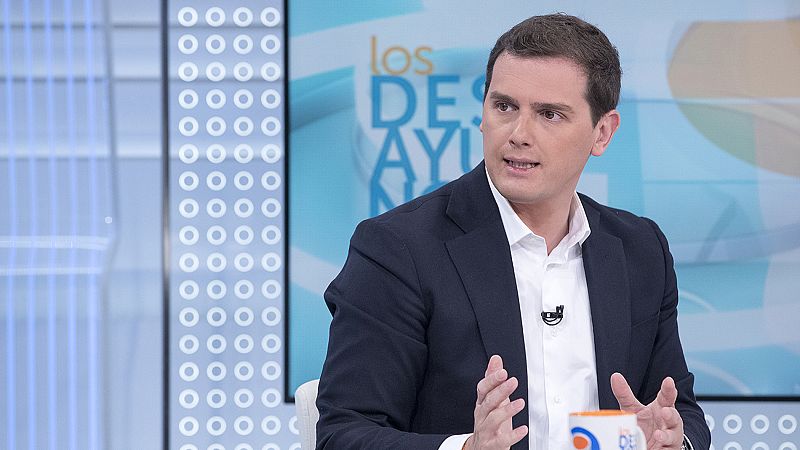 Rivera acusa al PSOE de "estar bloqueando" los presupuestos y de poner "en jaque" la estabilidad del país