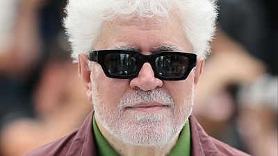 Pedro Almod�var, en el Festival de Cannes: ?Estoy harto de m� mismo y no quiero seguir recurriendo a m� para seguir escribiendo?Pedro Almod�var, en la presentaci�n de 'Amarga Navidad' en el Festival de Cannes.