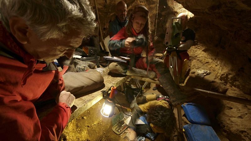 Un estudio sugiere que el depósito de huesos de Atapuerca podría no estar relacionado con ritos funerarios