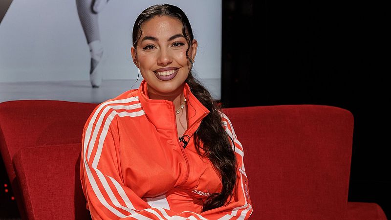 'Atención Obras' recibe a María José Llergo por el lanzamiento de su nuevo disco, 'El Juego'