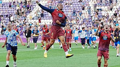 El D�por vuelve a Primera ocho a�os despu�s y el Zaragoza confirma su descenso a Primera RFEF