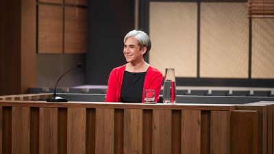 Ada Colau participa como testigo en el plat� de 'El juicio' de La 2