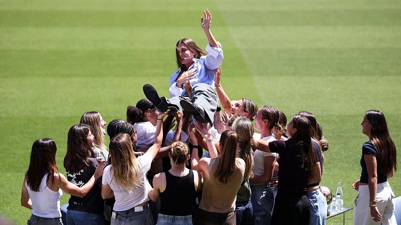 Alexia Putellas s'acomiada del Barça entre llàgrimes: "El moment perfecte era després d'aixecar la quarta Champions"