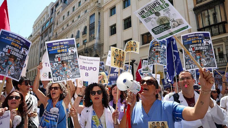 Los t�cnicos superiores sanitarios convocan una huelga para exigir a Hacienda su reclasificaci�n profesional