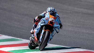 Ra�l Fern�ndez da un recital y gana su primera carrera al sprint en el Gran Premio de Italia de MotoGP