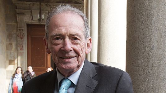 Muere el fil�logo y expresidente de la RAE, Jos� Manuel Blecua