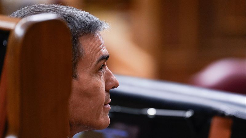 El Gobierno cree que hay una conjura para abatirlo: "No nos doblegarán"