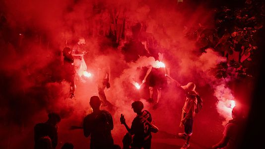M�s de 400 detenidos y siete polic�as heridos durante las celebraciones por la victoria del PSG en la Liga de Campeones