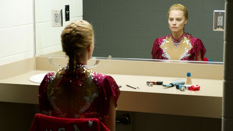 'Yo, Tonya', la pel�cula de la patinadora del triple axel con Margot Robbie, Allison Janney y el 'Hombrecito' con alas