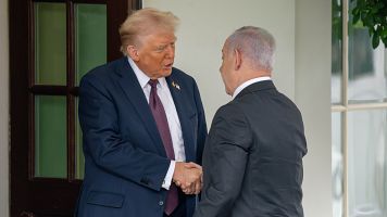 Trump arremete contra Netanyahu por sus ataques en L�bano y le dice que est� "jodidamente loco", seg�n Axios