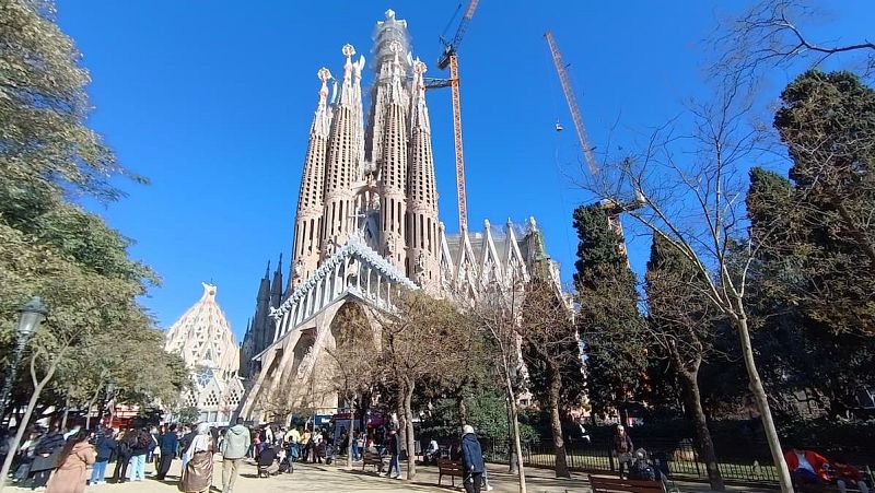 Afectacions de mobilitat per la visita del papa Lleó XIV: talls de trànsit i canvis al transport públic