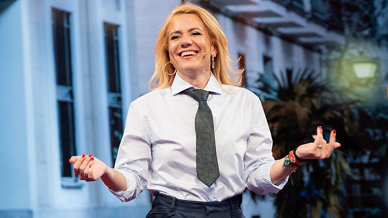 El aplaudido monólogo de Henar Álvarez contra el escrutinio estético: "Voy a presentar el programa en pelotas"