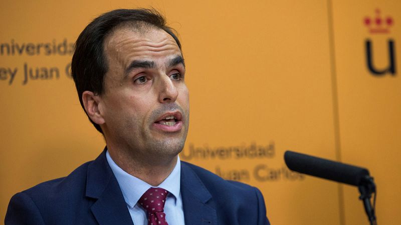 La Fiscalía abre una investigación penal sobre el máster de Cifuentes