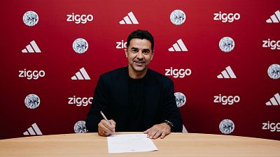 Tras la Champions y el descenso M�chel afronta un nuevo reto: encajar en el cruyffismo y en el Ajax