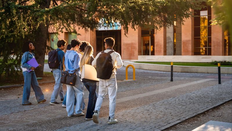 Los estudiantes extranjeros aportan 8.316 millones de euros a Espa�a, que se beneficia de las restricciones en otros pa�ses