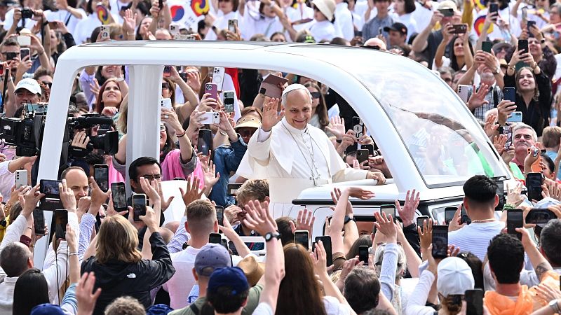 C�mo son los papam�viles y su recorrido por Espa�a