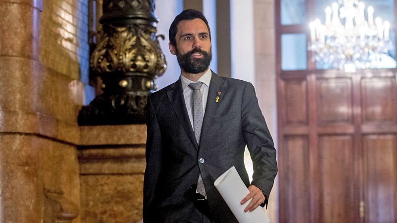 Torrent traslada a los partidos su intención de celebrar el debate de investidura de Sánchez la próxima semana