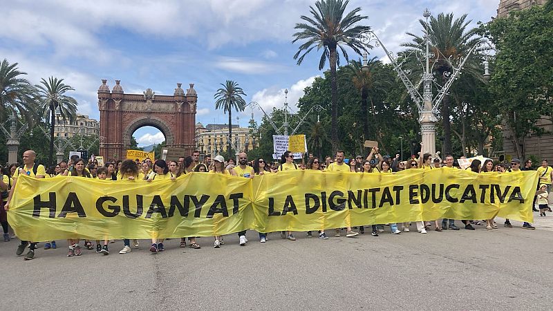 El rebuig al preacord alimenta una nova jornada de mobilitzacions docents